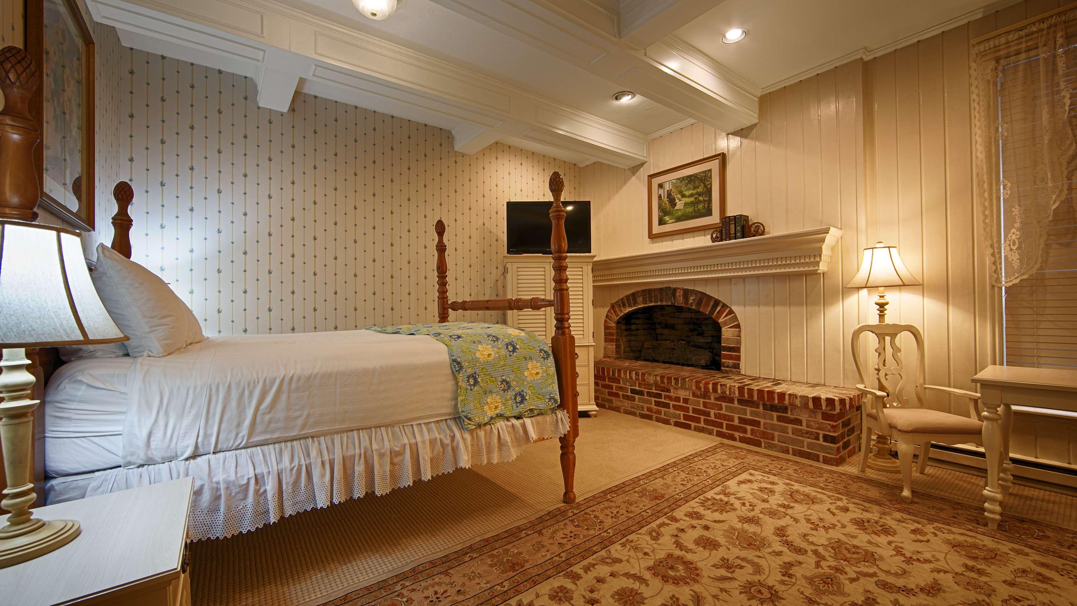 Best Western Grandma'S Feather Bed Mendenhaven Εξωτερικό φωτογραφία