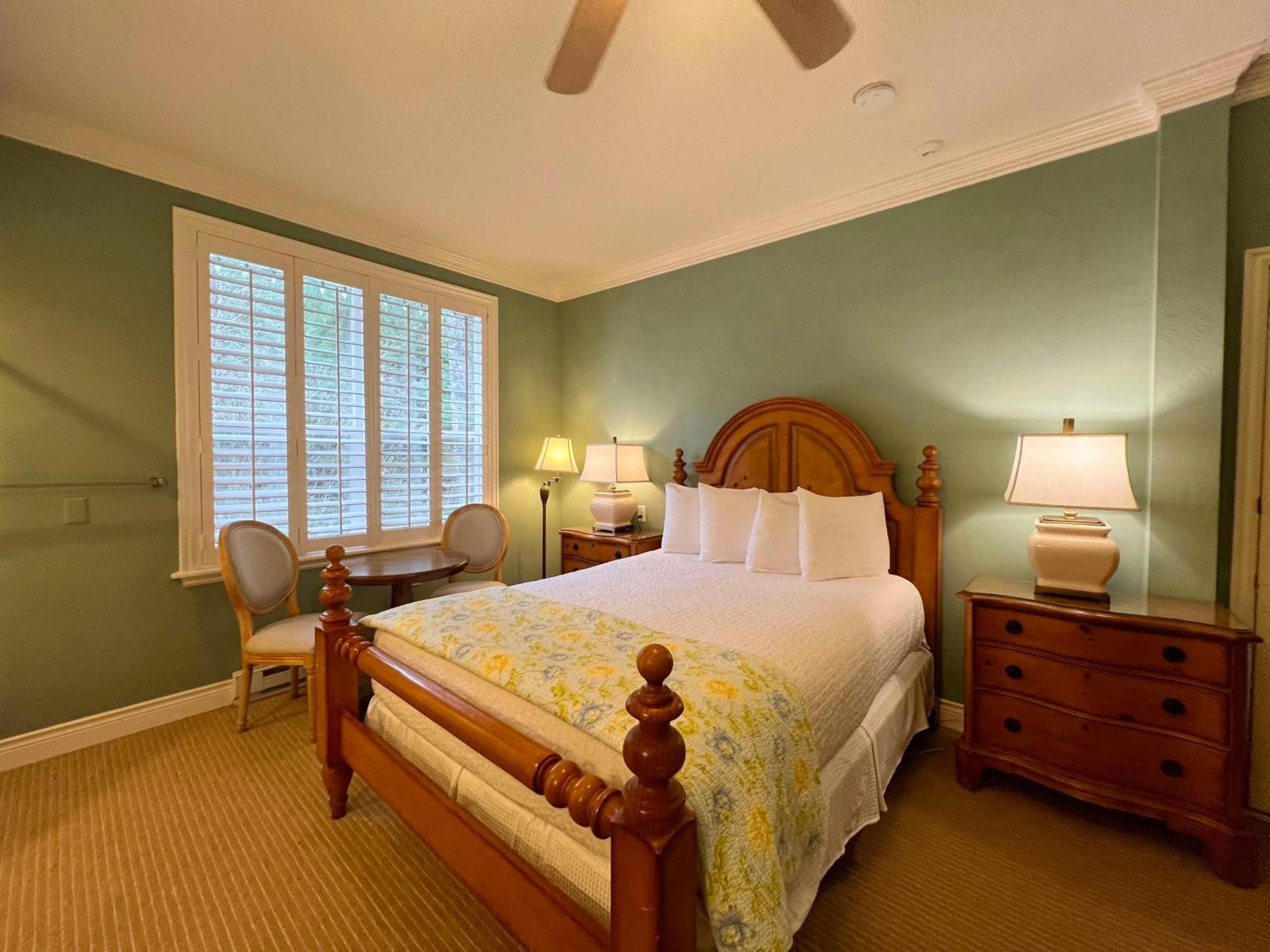 Best Western Grandma'S Feather Bed Mendenhaven Εξωτερικό φωτογραφία